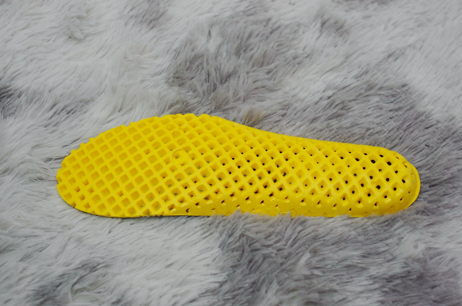 天气热了换双鞋子,天气热透气的鞋