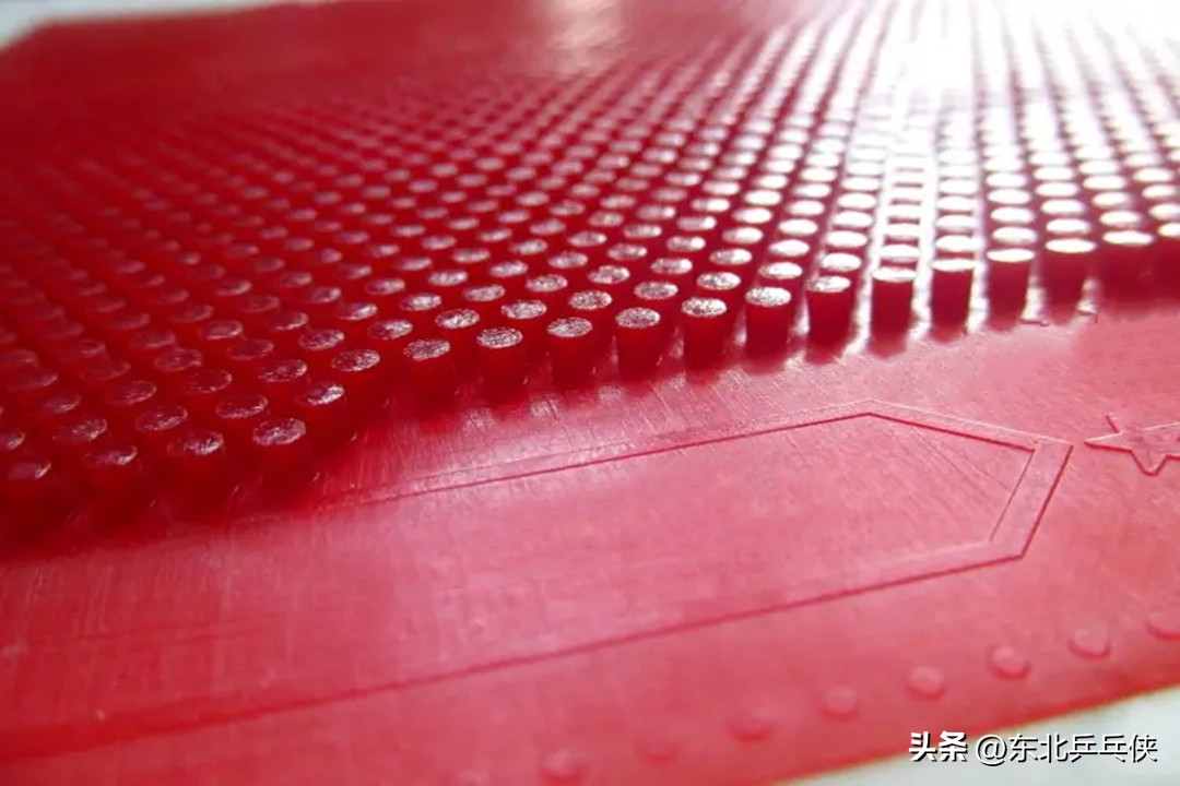 乒乓球拍胶皮怎么选？四种类型、三大注意，“适合自己”才是王道