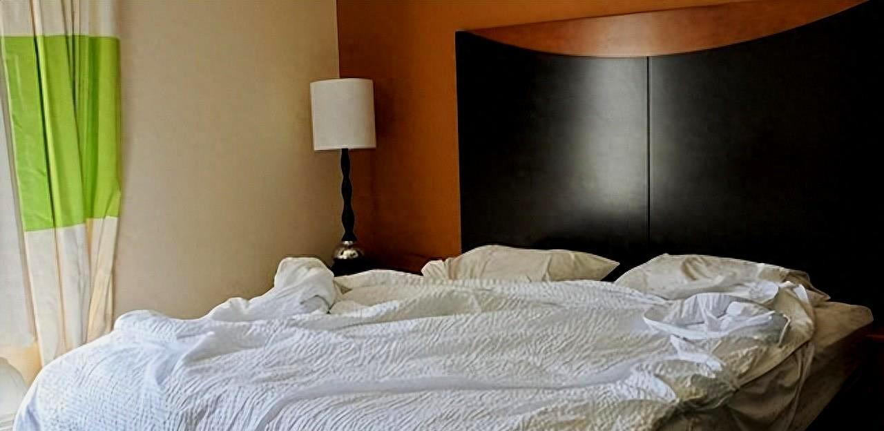 不是我的湿痕，我只是恶作剧