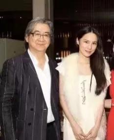 一定要让自己看起来很有钱的样子,让你的照片变得看起来很高级