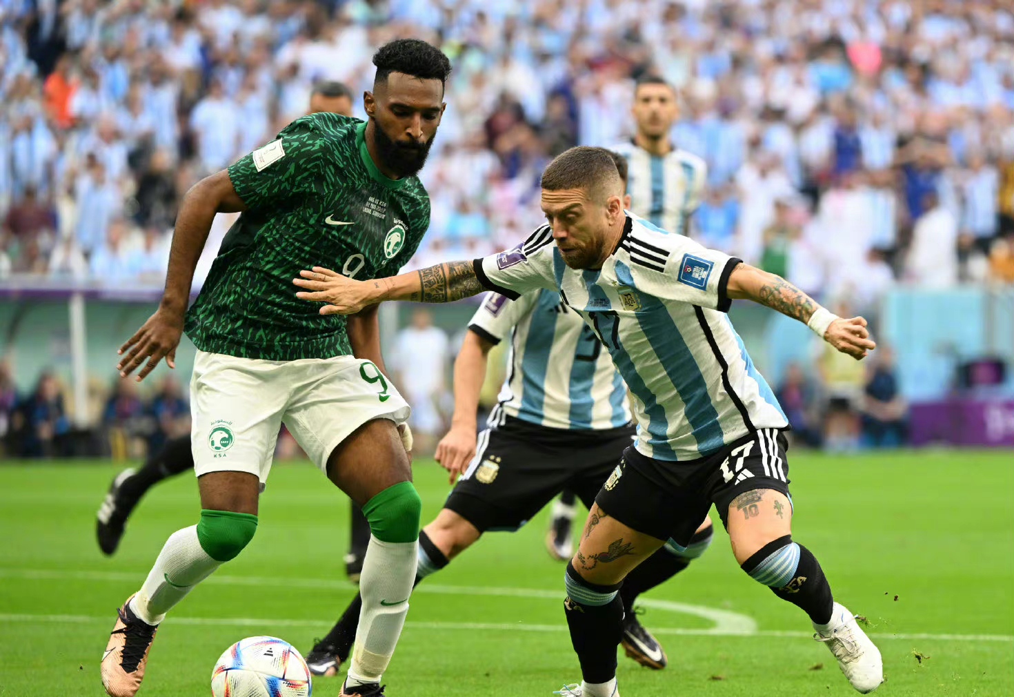 日本爆冷2:1德国日本赛后反应,日本世界杯赛后输球