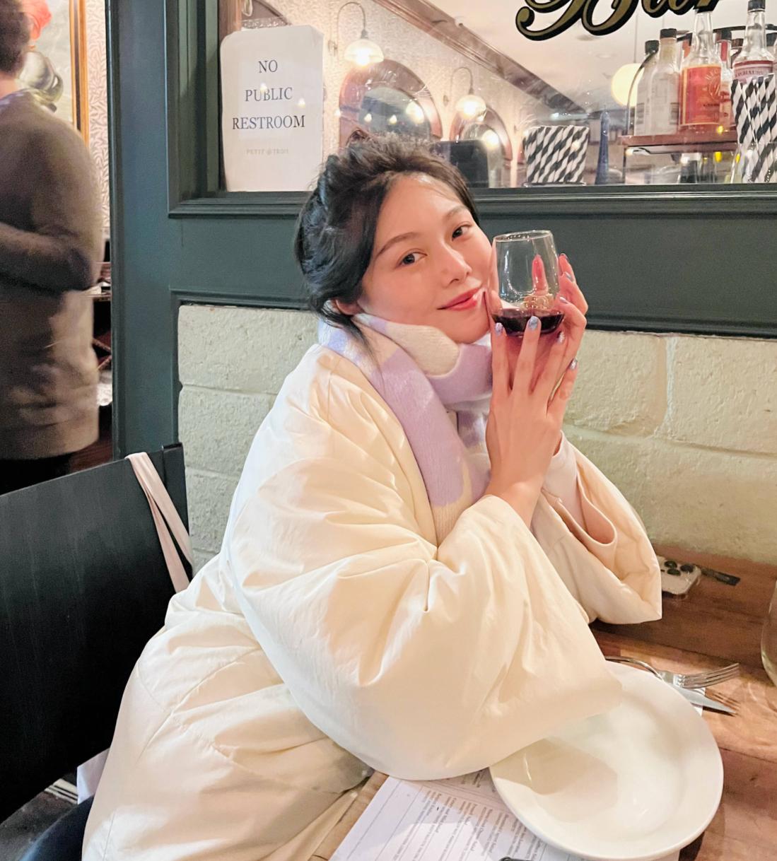 又穿假货被锤！京圈贵妇变寒门贵妇，网红晚晚是怎么沦为全网嘲的