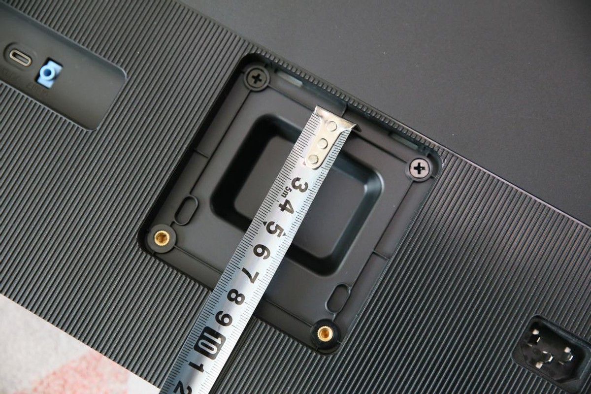 是显示器更是电视机，深度评测元创师icustom28H24k智慧显示器