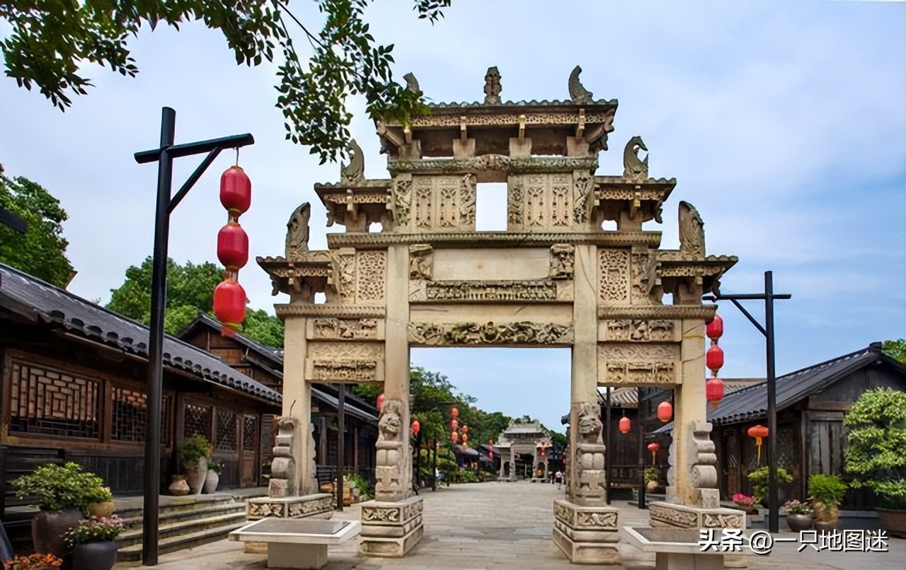 地市县三个区划都叫一个名，而且还挤在了一起，全国仅有2个