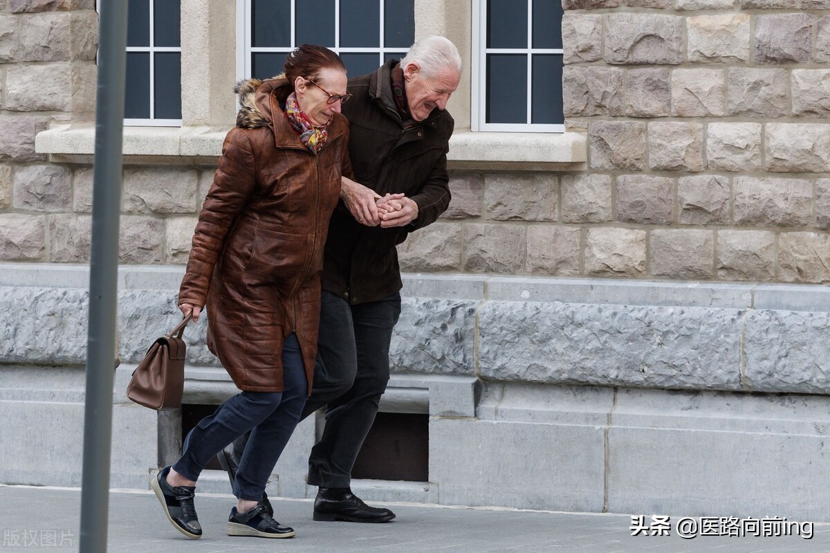 诊室的故事视频大全,诊室故事完整版