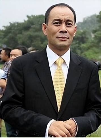 张光北版吕布貂蝉谁演的,张光北版吕布与貂蝉片段