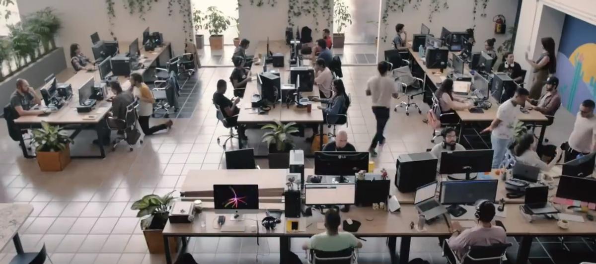 女的*光脱**拍卖，男的生拔指甲，真实的边境赌博，远比你想象的可怕