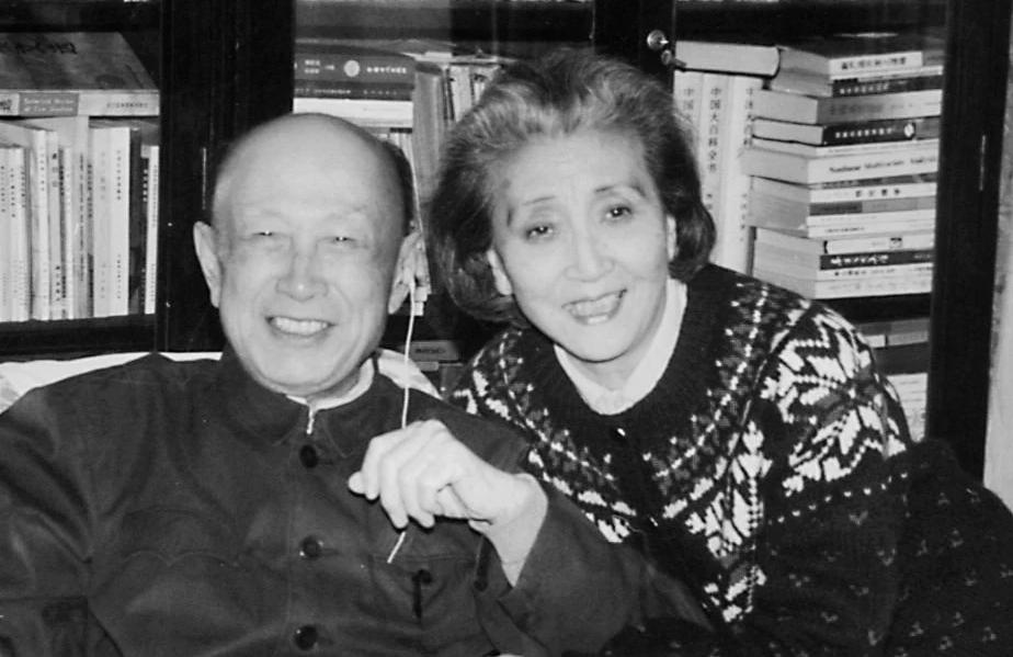 钱学森和蒋英晚年领奖的故事,钱学森和蒋英的爱情天作之合