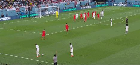 韩国2:3加纳，两轮1分，出线告急，加纳摧垮了韩国队的信心