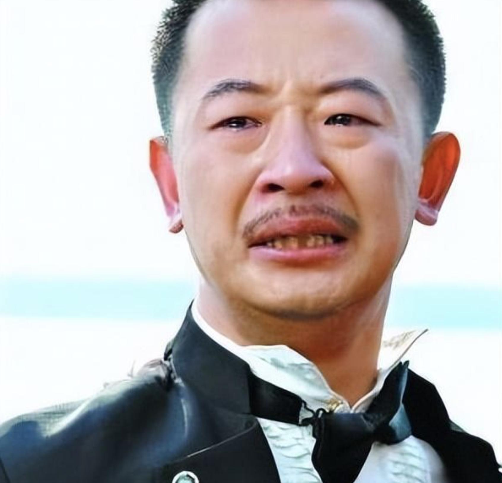 嫁给赌博的男人最后都怎么样了,嫁给家暴男和吃喝嫖赌的男人结果