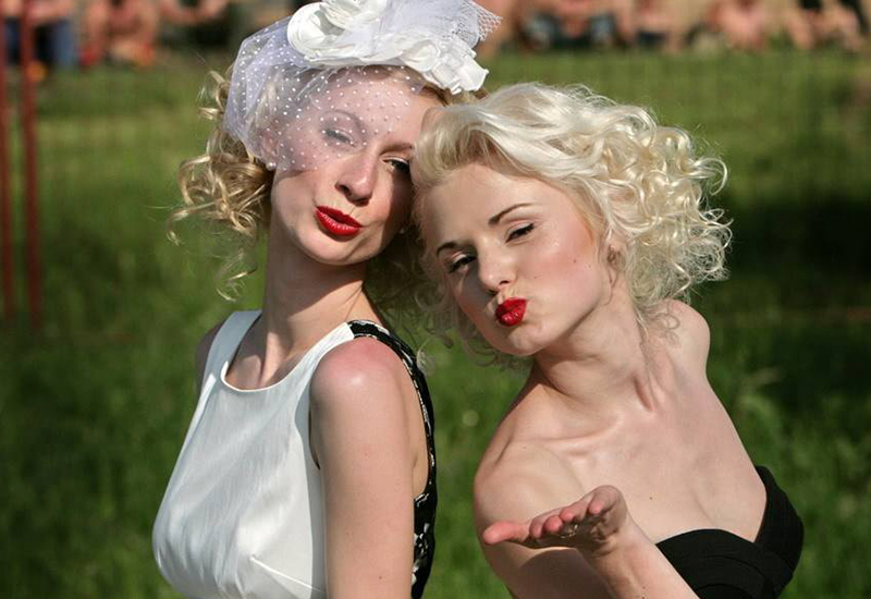 白俄罗斯真实视频,白俄罗斯和俄罗斯是同一个国家吗