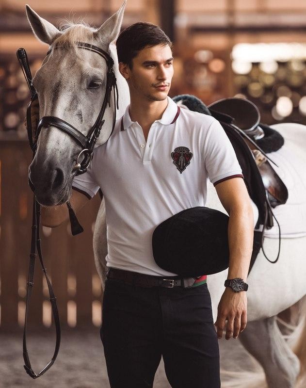 家族资产超百亿的大马最美公主,下嫁小3岁荷兰平民,彩礼4万英镑