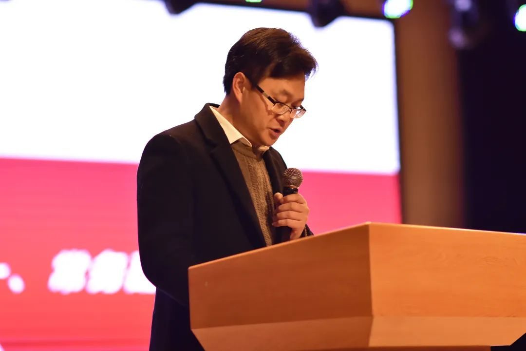 连打胜仗，学生3000+。努力的老师，是成都绵实外走进家长的秘诀