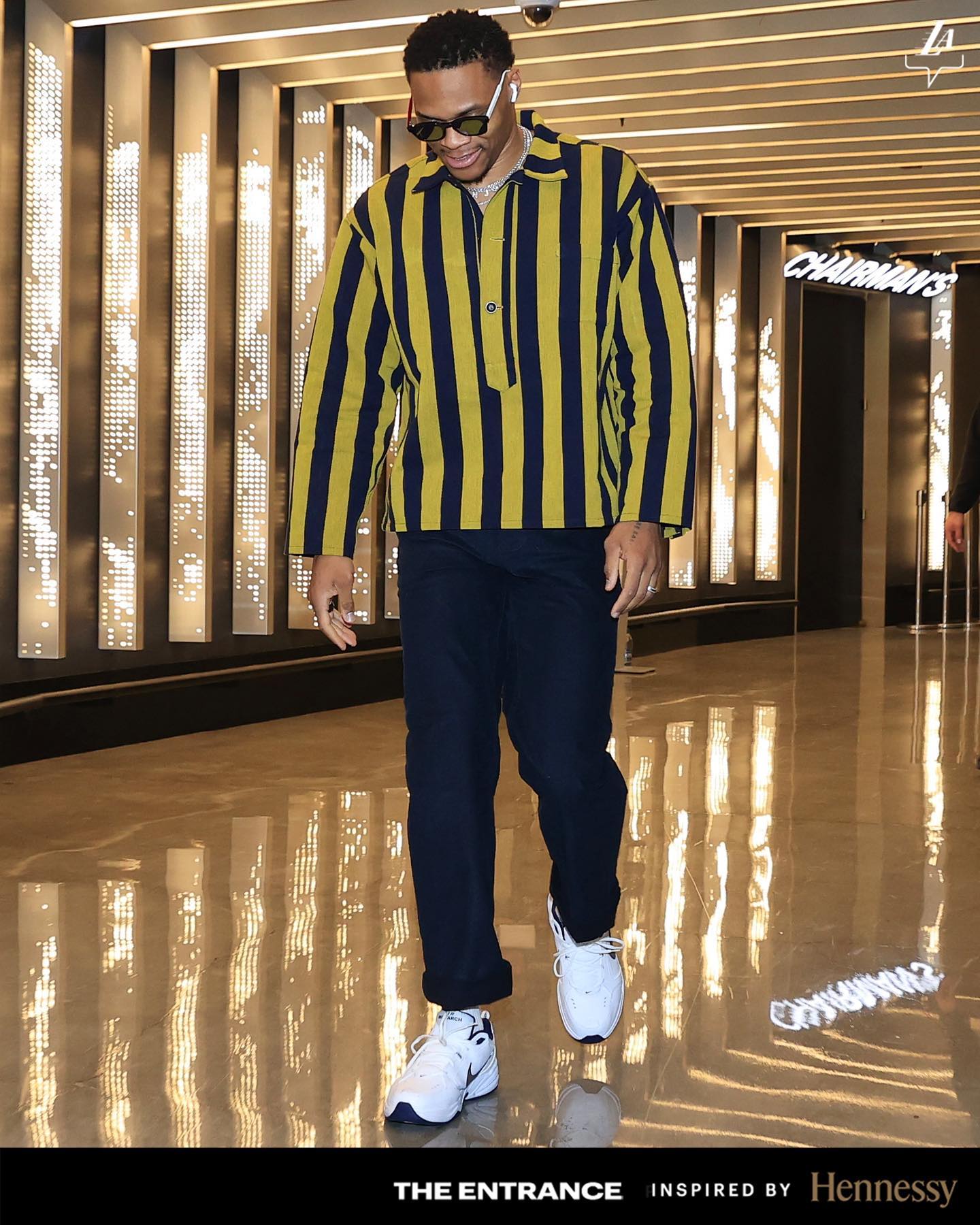 NBA球员上脚：欧文穿天价Kyrie4，中国球鞋太帅了