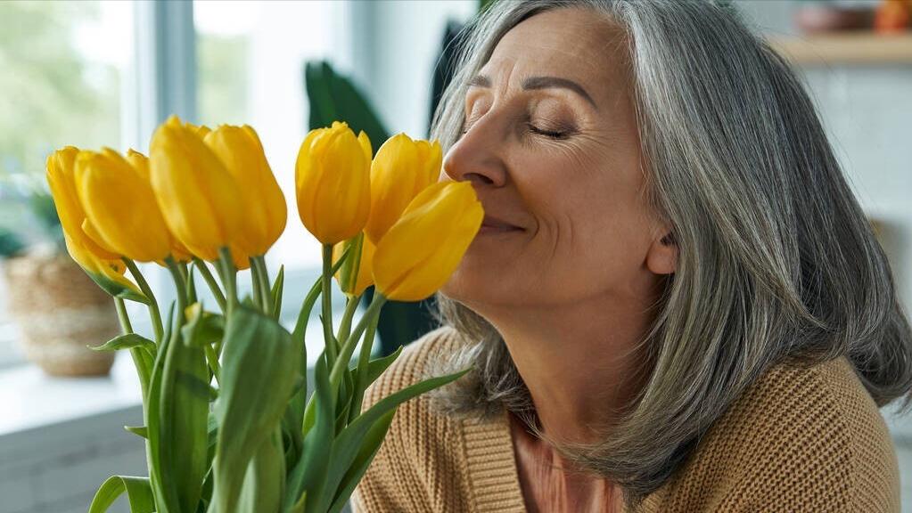 45岁以后每天一片叶酸怎么样,45岁女性每天吃一粒叶酸的危害