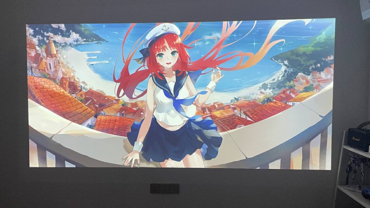 有它，挤啥电影院？AOCL1智能投影实测：2500ANSI流明+帝瓦雷调音