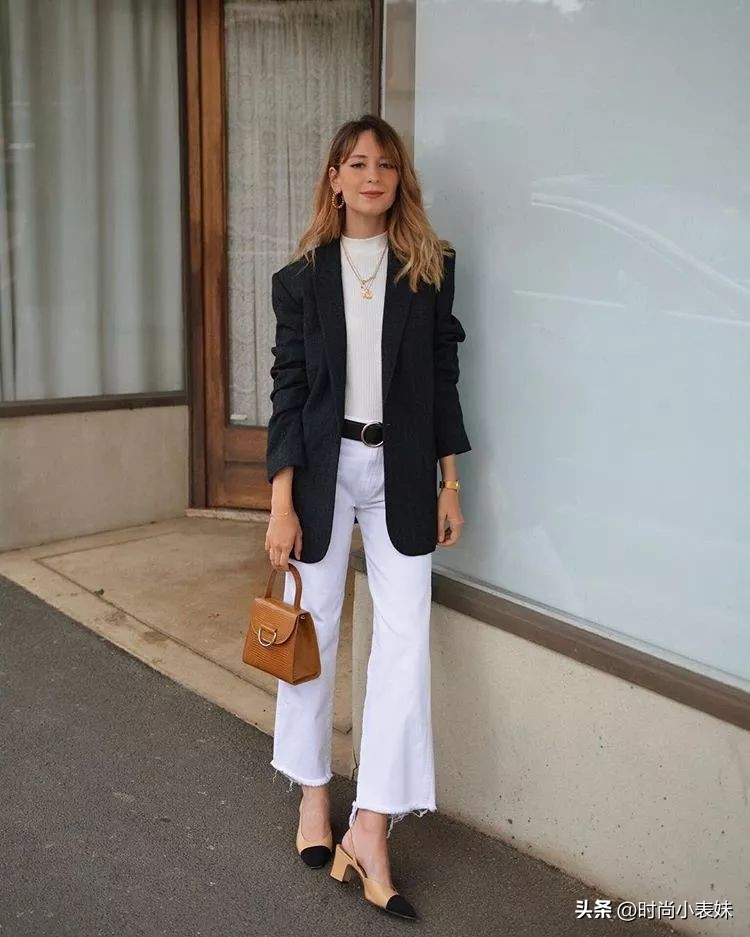 40-50岁女人显年轻的打扮,这才是适合40多岁女人的打扮