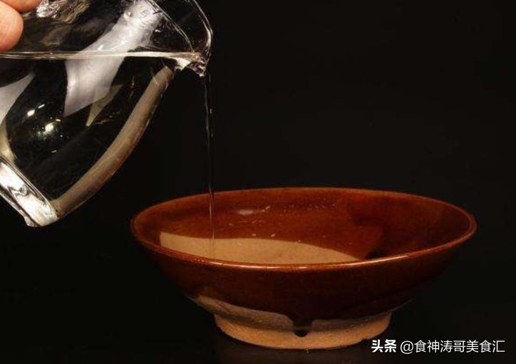 中国什么白酒最好喝排名前十,中国哪里的白酒最正宗