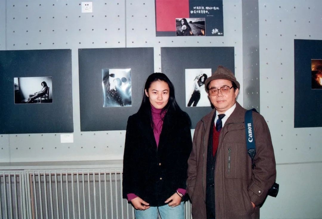 窦唯前妻高原现状,窦唯和自己的摄影师高原