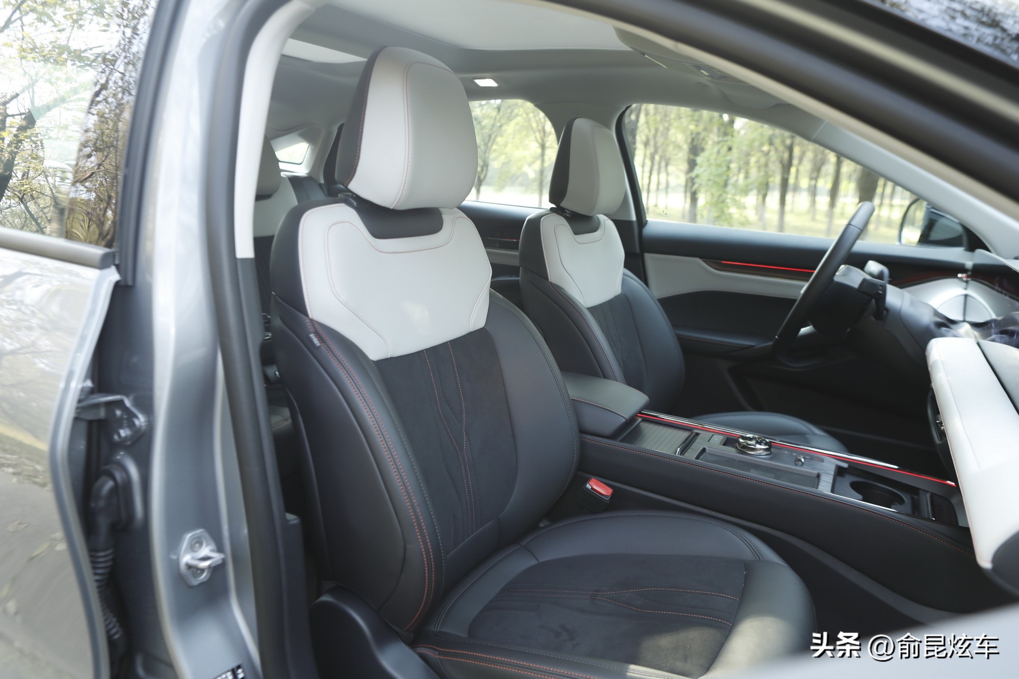 蒙迪欧静谧性测试,福特蒙迪欧2022款静谧性