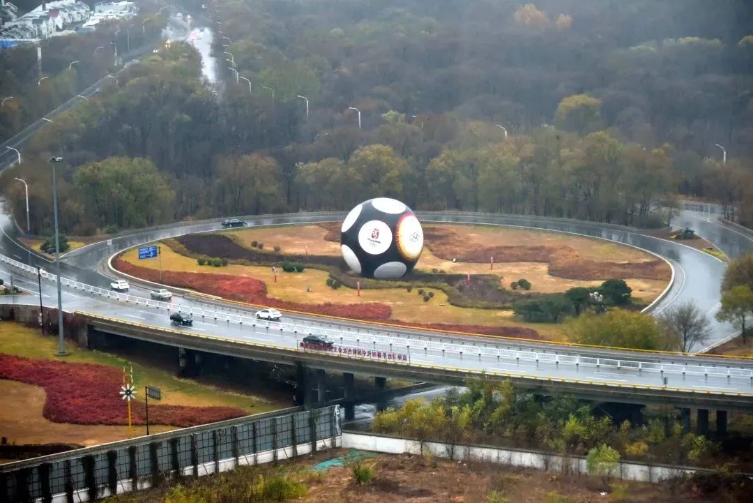 用脚步丈量城市42.195公里,2万多人用脚步丈量西安