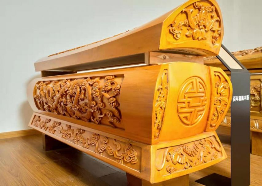 人死后为什么穿寿衣好,人死后为什么要穿寿衣