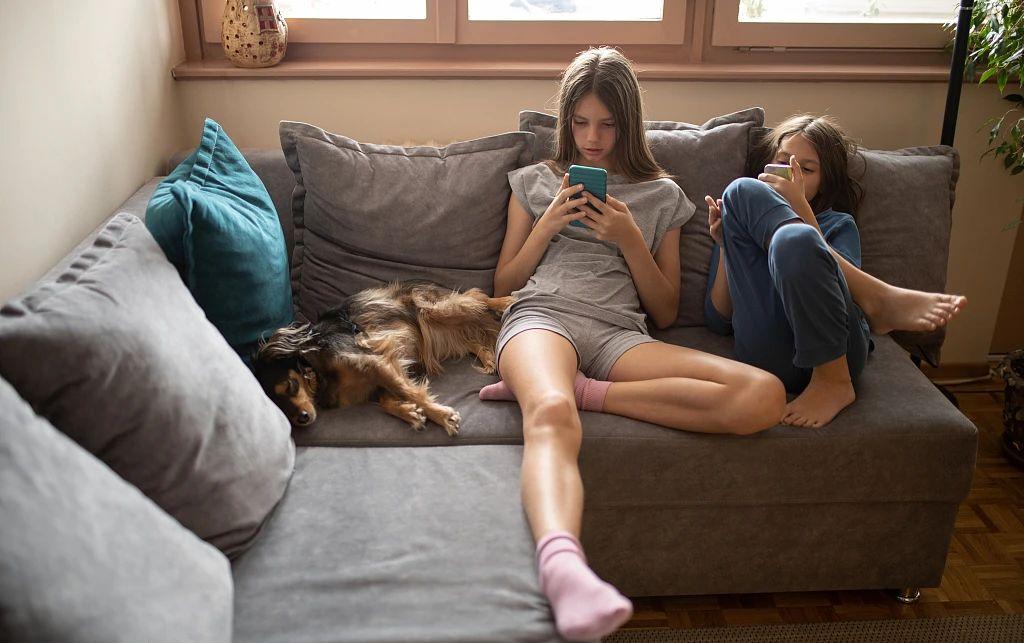 改善圆肩驼背的瑜伽体式,改善圆肩驼背的健身动作