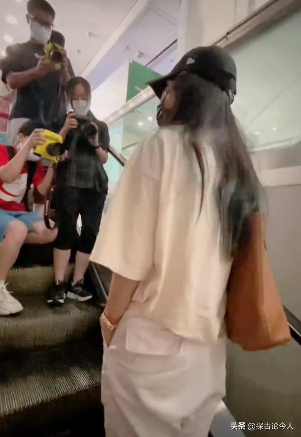 赵薇近况曝光图片,赵薇近况发福图片