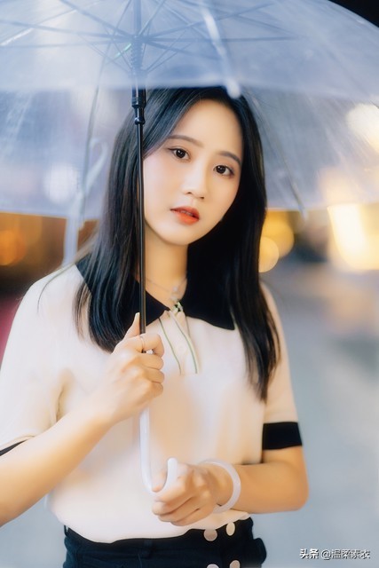 一件30年前的衣服，被我珍藏在记忆里，它是一个广东靓仔送给我的