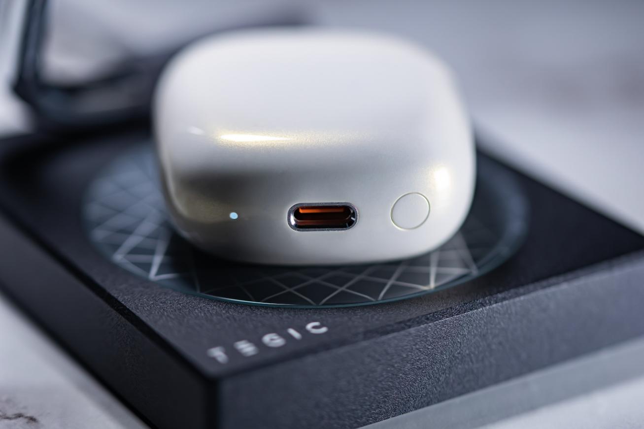 倍思真无线蓝牙耳机storm3全入耳,半入耳式耳机倍思storm