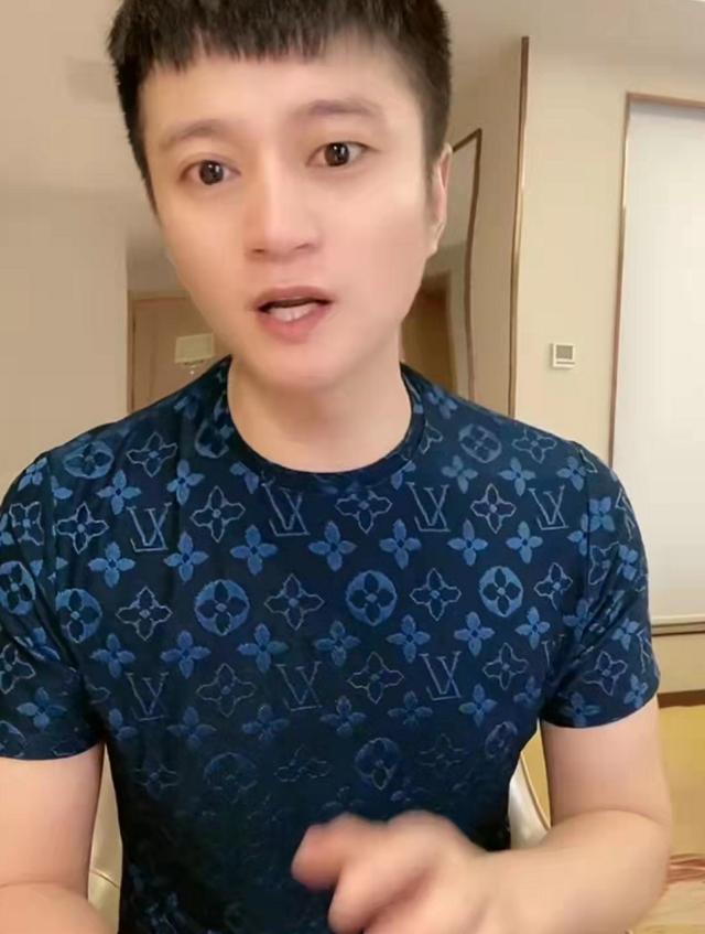 网红二晨最新视频,二辰的网红事件