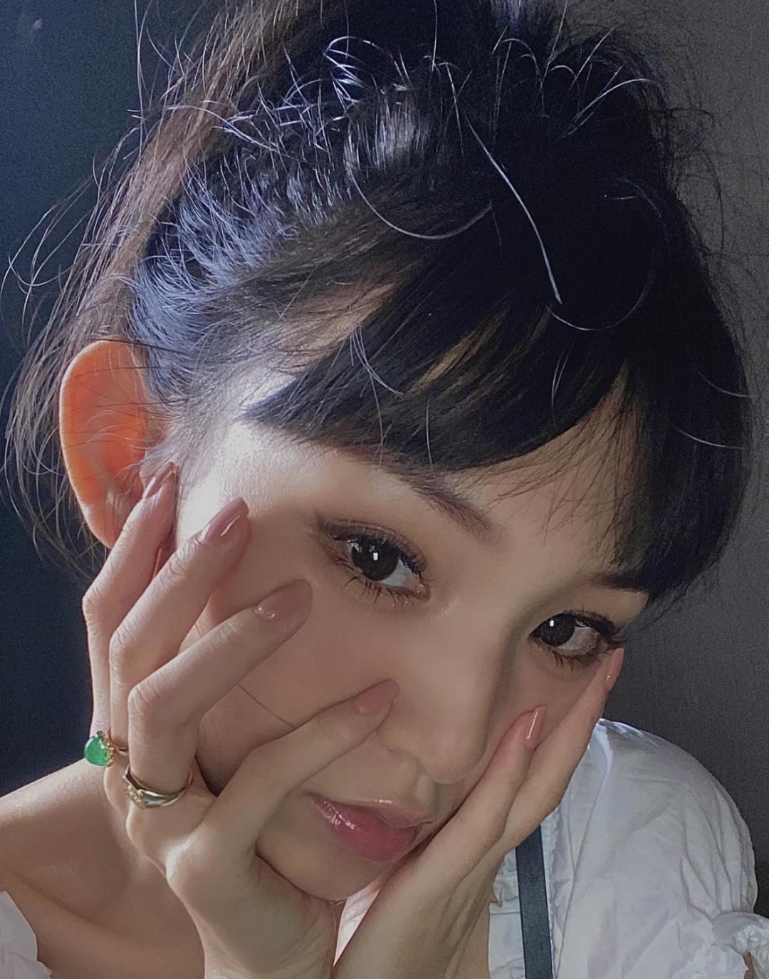 小眼睛怎么戴口罩好看,戴口罩颜值增加办法