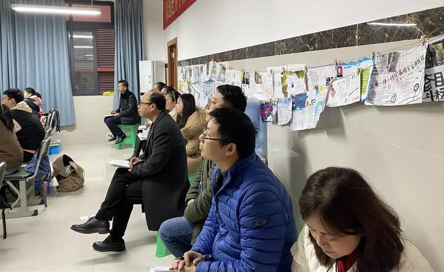 家长委员进校园，助力“双减”促发展——看重庆六十五中家长督教