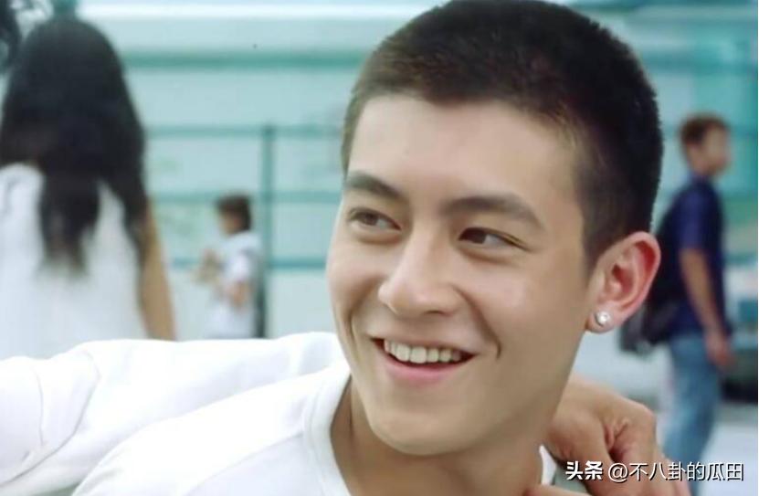 长相成熟棱角分明的帅气男星,年轻时最痞帅的明星男