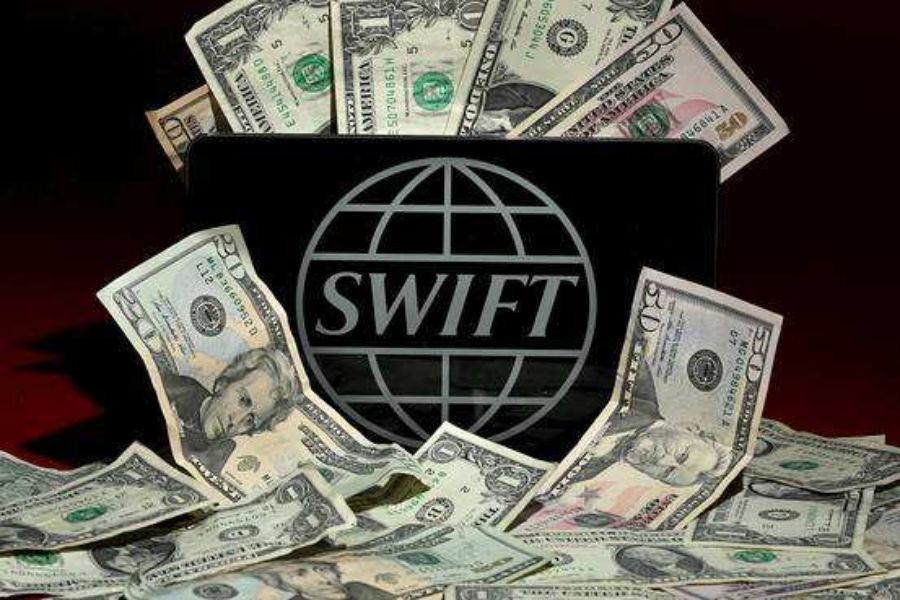 刚刚，美欧制裁俄罗斯，用了金融“核*器武**”：SWIFT到底是什么？