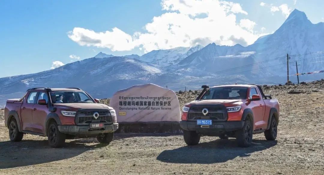 去沙漠皮卡好还是越野好,长期自驾游选择皮卡好还是suv好