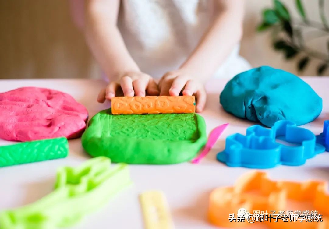 儿童前庭觉失调的表现和矫正方法,6岁孩子前庭觉失调家庭训练法