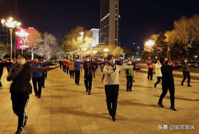 新时代的我应该如何孝敬母亲300字,当代如何孝敬老人