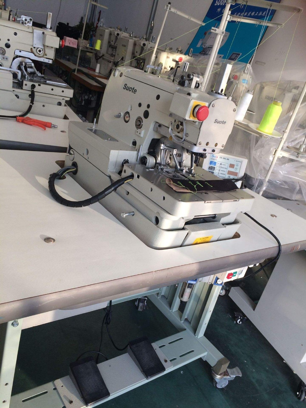 缝纫机锁边机线路过密维修教程,老式缝纫机锁眼机不往前走怎么办