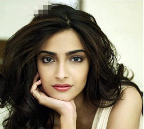 印度最美女明星,印度明星nora