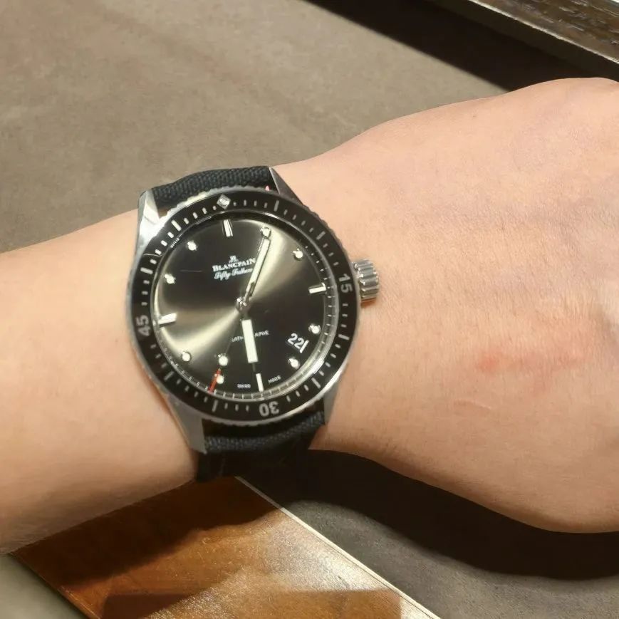 买表的故事,关于卖手表的故事