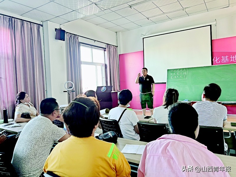 山西波光电子科技有限公司张宇飞：有为青年助推乡村发展