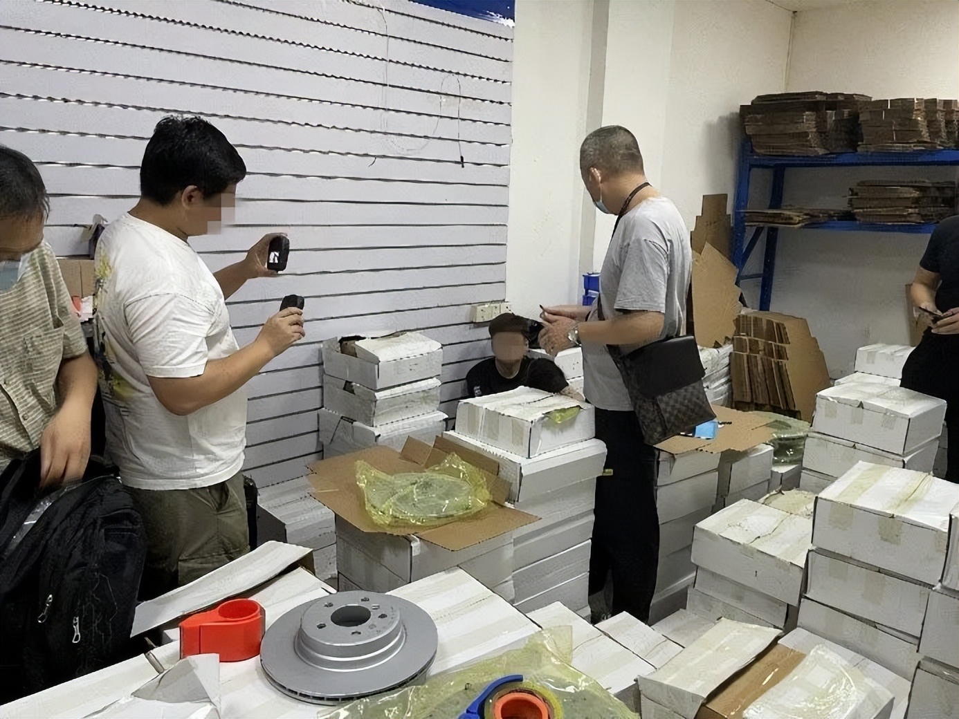 宝马x5刹车片是哪个品牌,宝马刹车片配套品牌