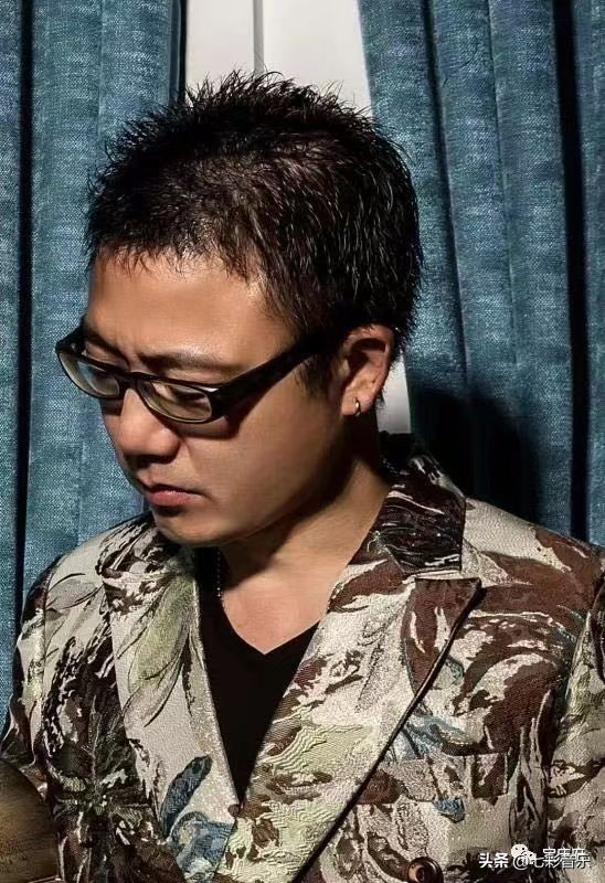 网络热门歌曲早安隆回,适合大合唱的正能量歌曲早安隆回