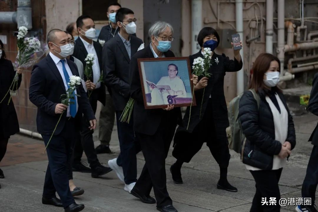 今天全港暂停，为江爷爷默哀