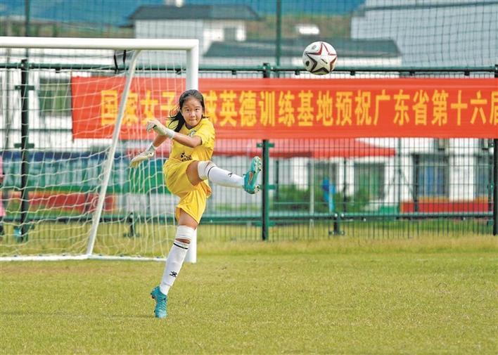 宝安区青少年业余体育学校女足,宝安体校足球队女足