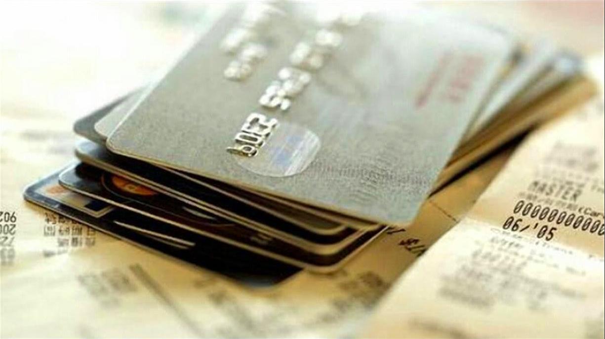 52岁大妈在银行偷走5个亿结局,浙江大妈偷银行五个亿结果