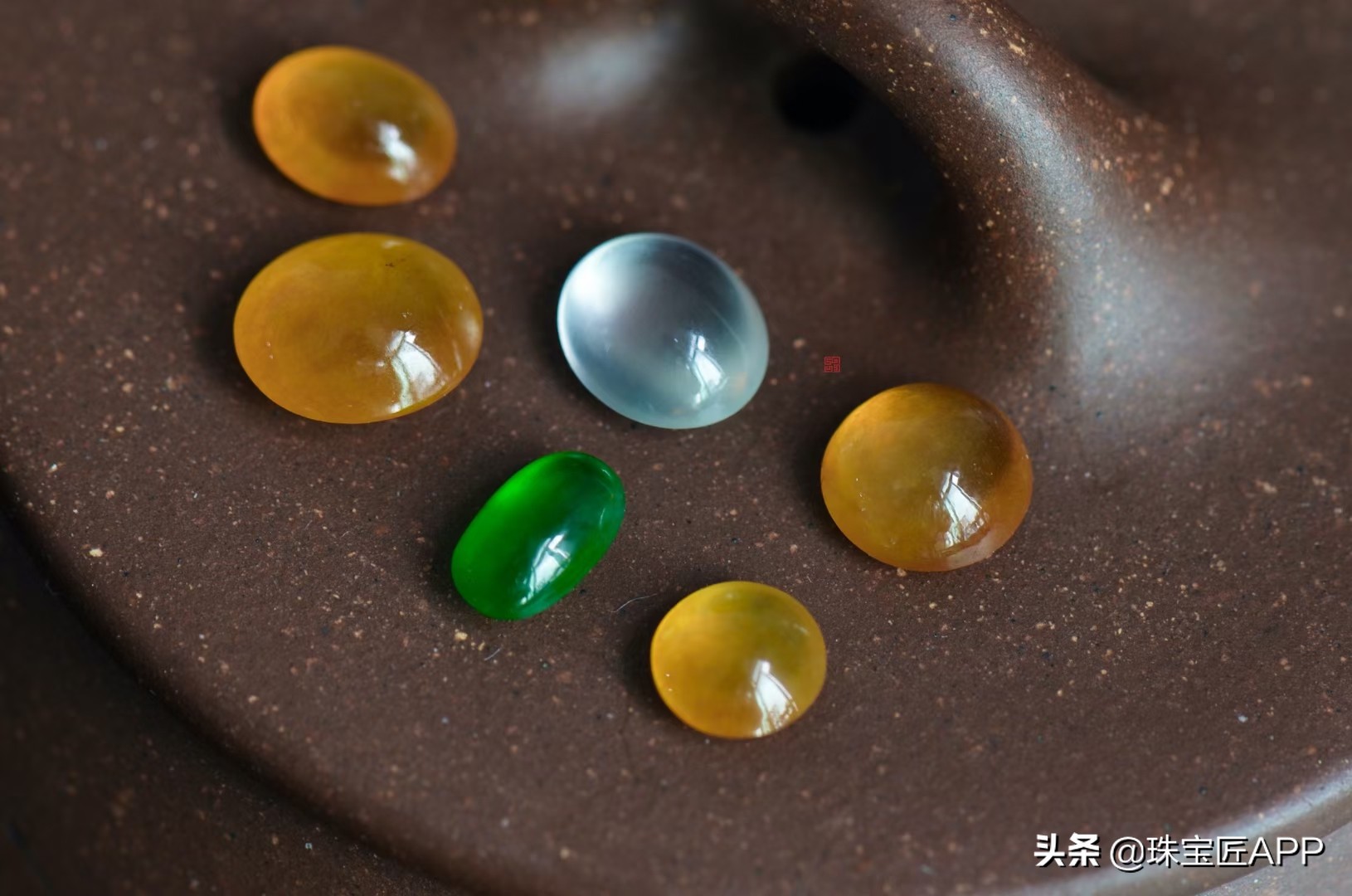 四种宝石图片大全,各种宝石黄色