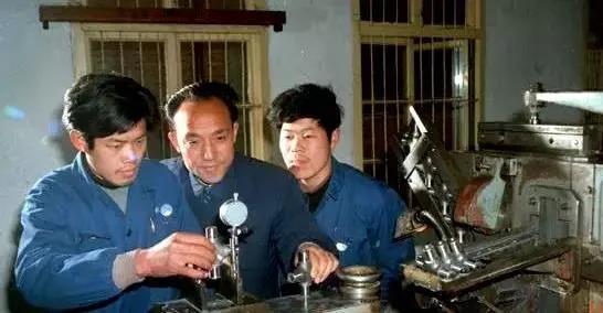 最稳健的万向集团,万向集团金融控股公司