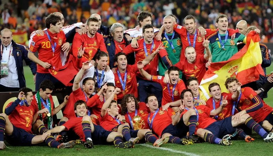 中国足球唯一一次进入世界杯历程,国际足球世界杯的历史与现状